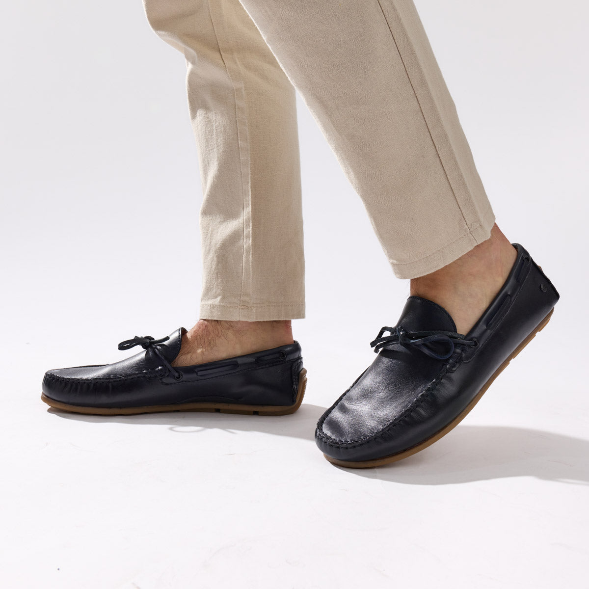Brooks Washed Loafers Navy