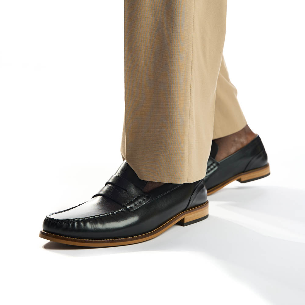 Garfield Washed Loafers Black