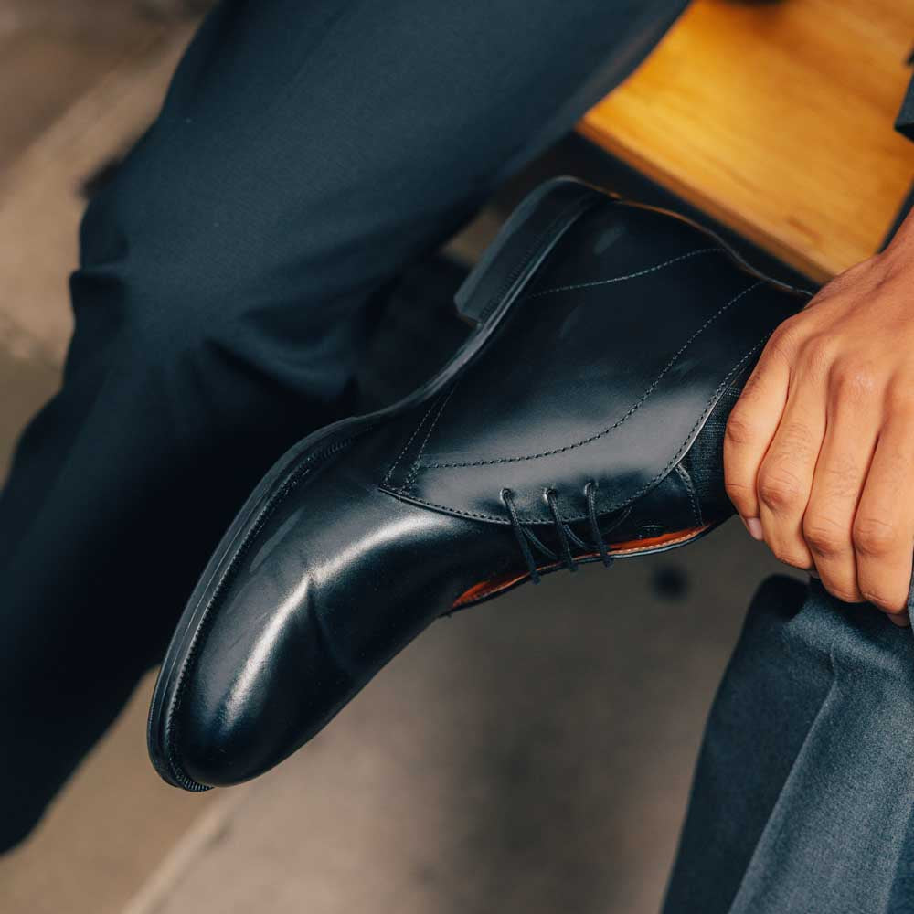 Wallis Waxy Chukka Boots Black
