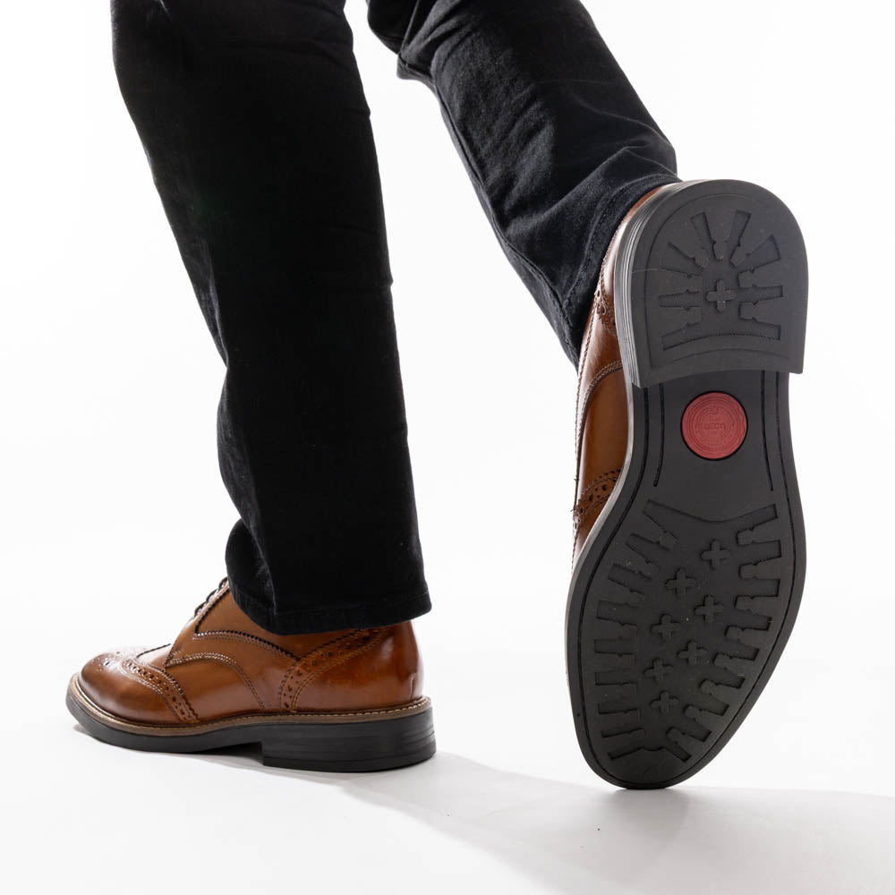 York Washed Brogue Shoes Tan