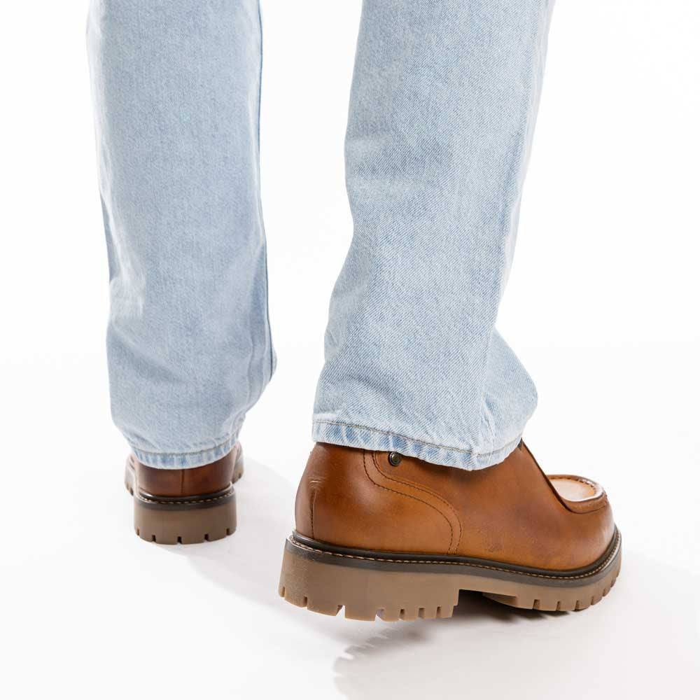 Karbon Moc Toe Shoes Tan