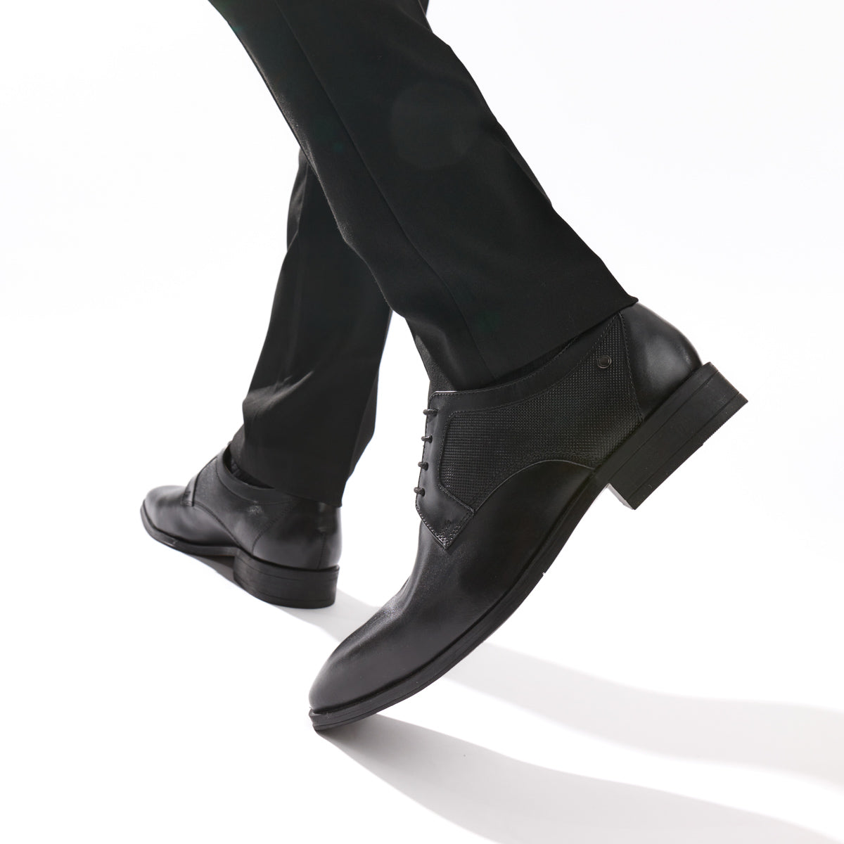Dome Leather Derby Shoes Black