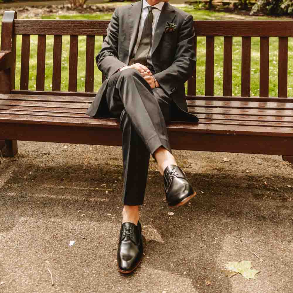 Gambino Waxy Derby Shoes Black