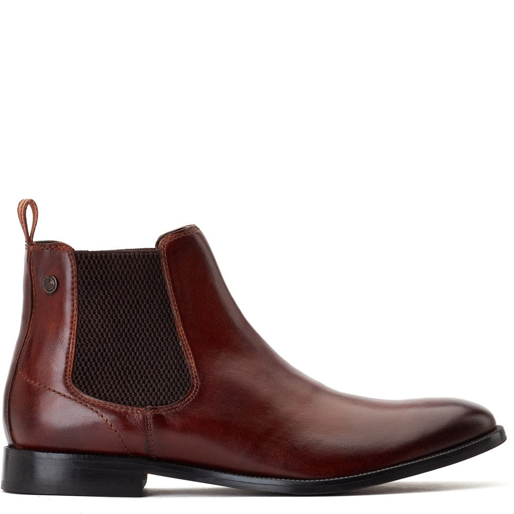 Carson Burnished Chelsea Boots Tan
