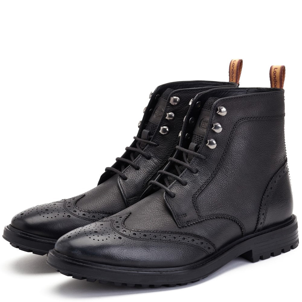 Hemlock Grain Brogue Boots Black