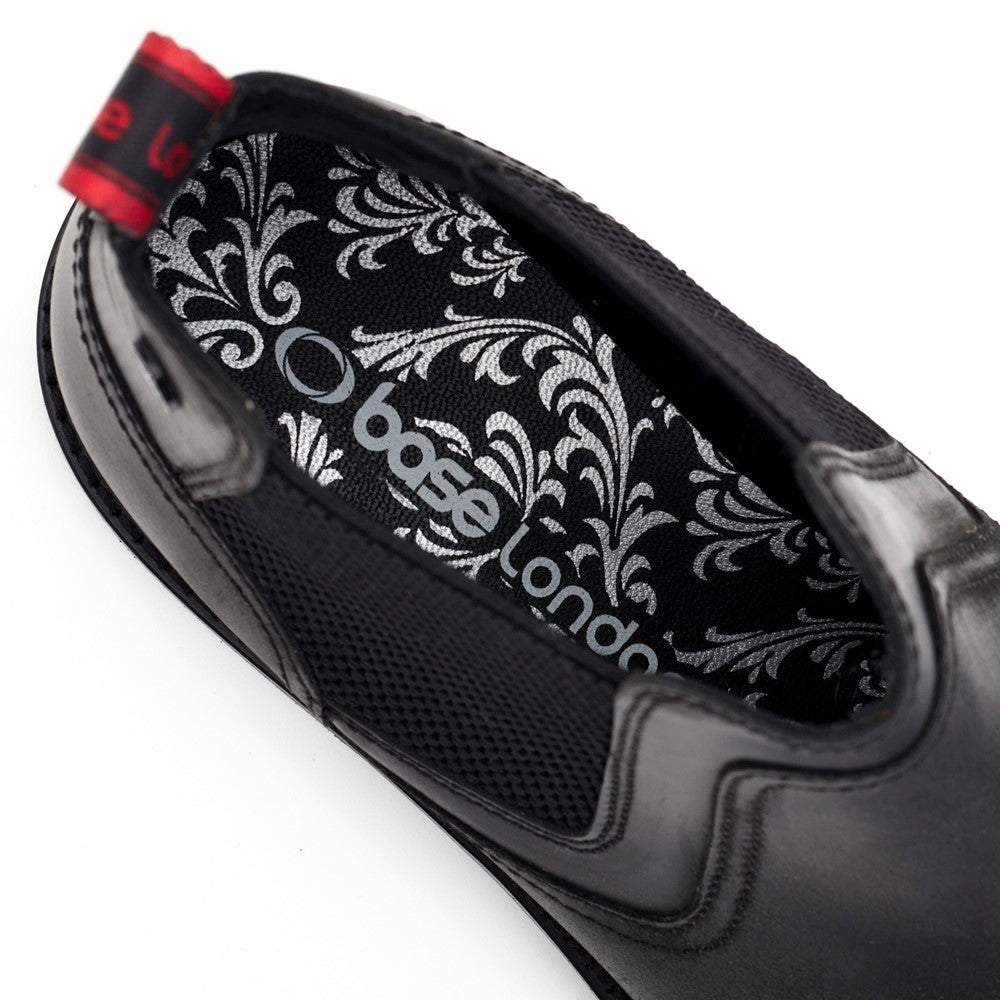 Dandridge Pull Up Chelsea Boots Black