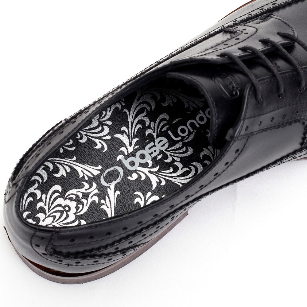 Twain Washed Brogue Shoes Black
