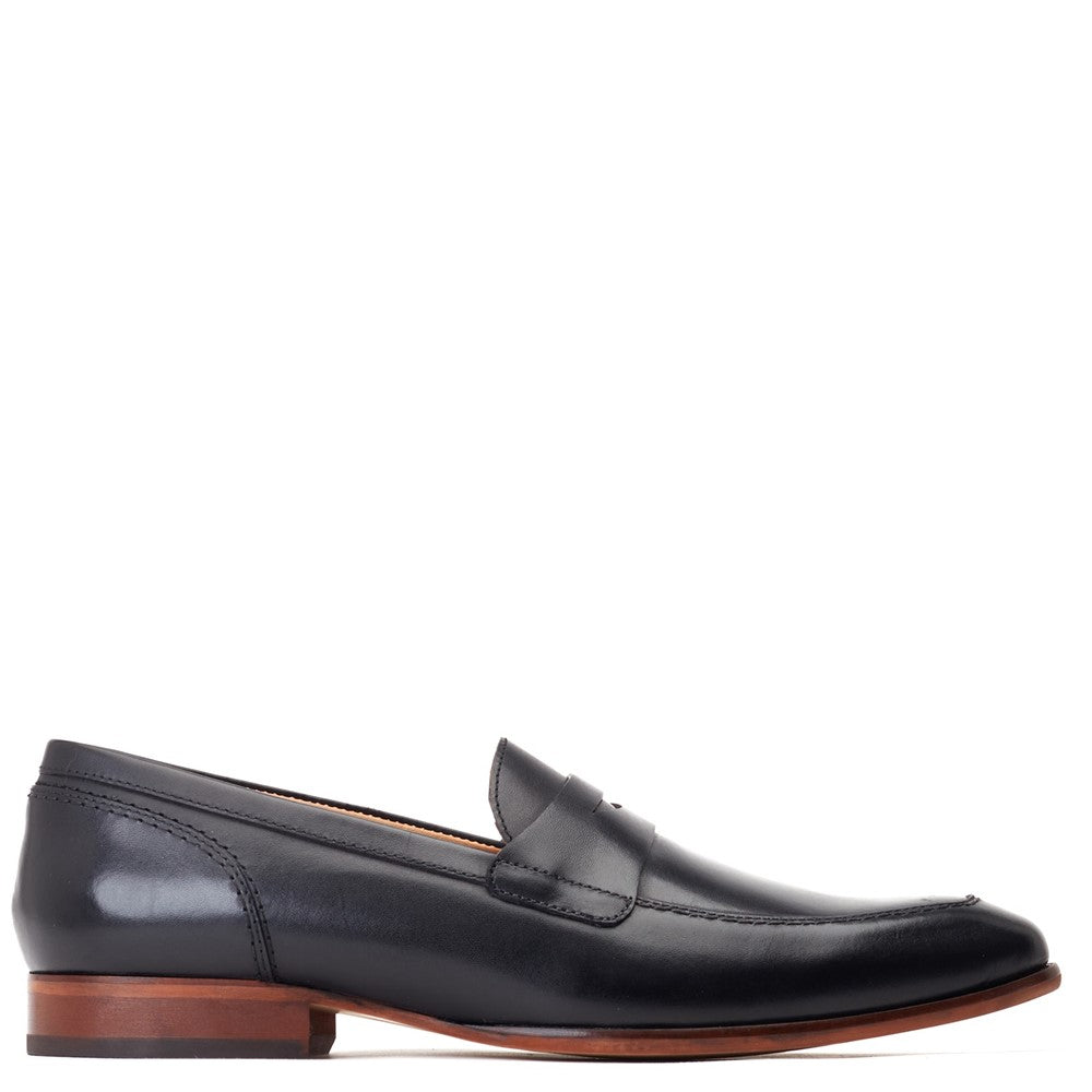 Bruno Waxy Loafers Black