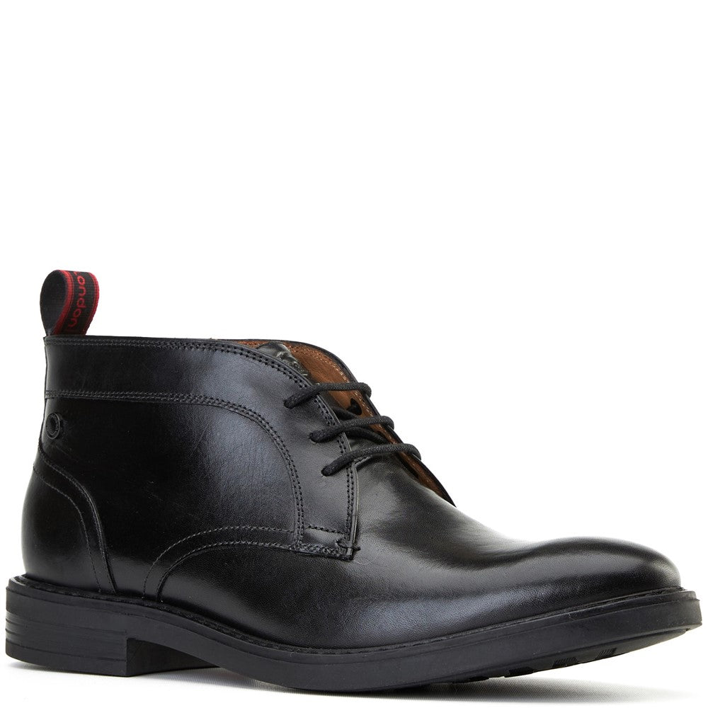Lincoln Waxy Chukka Boots Black