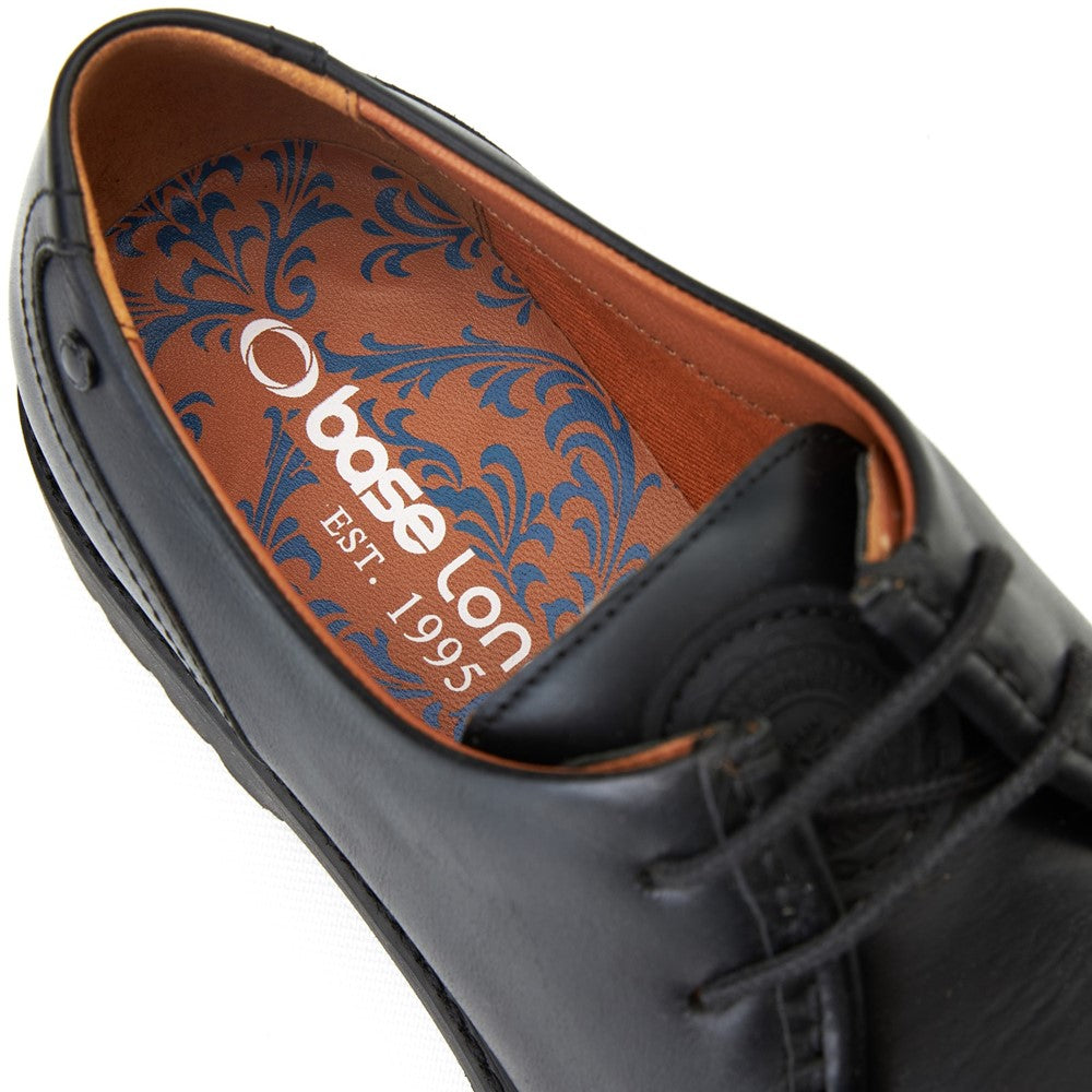 Karbon Moc Toe Shoes Black
