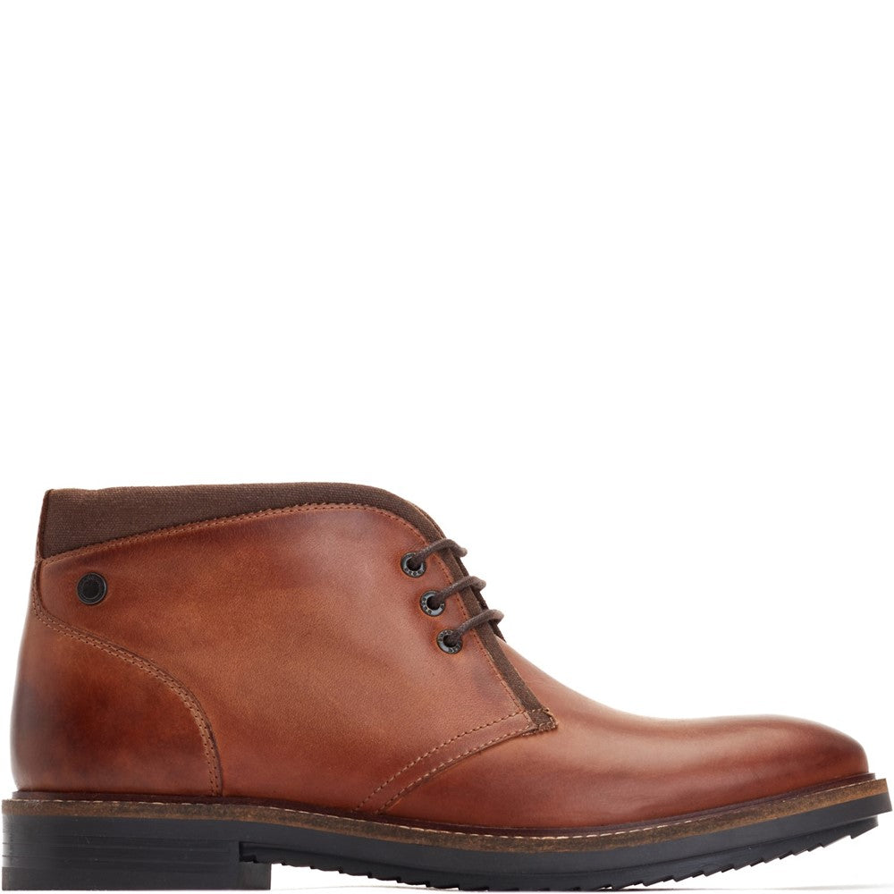Bartlett Pull Up Chukka Boots Tan