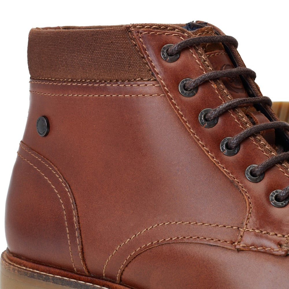Dugan Waxy Chukka Boots Chestnut
