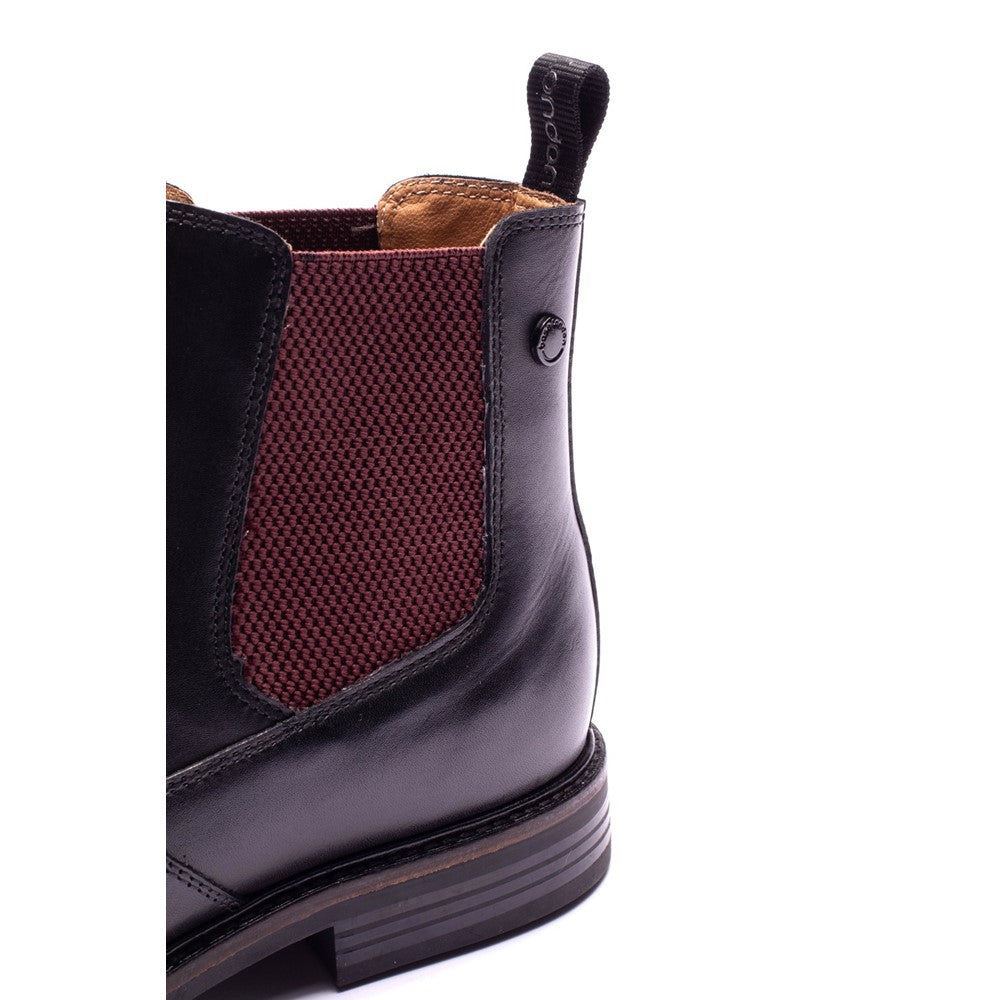 Kensington Waxy Chelsea Boots Black