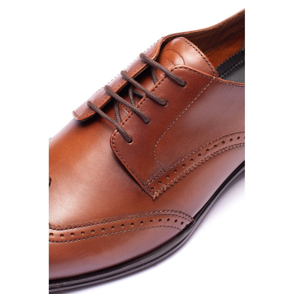 Sloane Waxy Brogue Shoes Tan