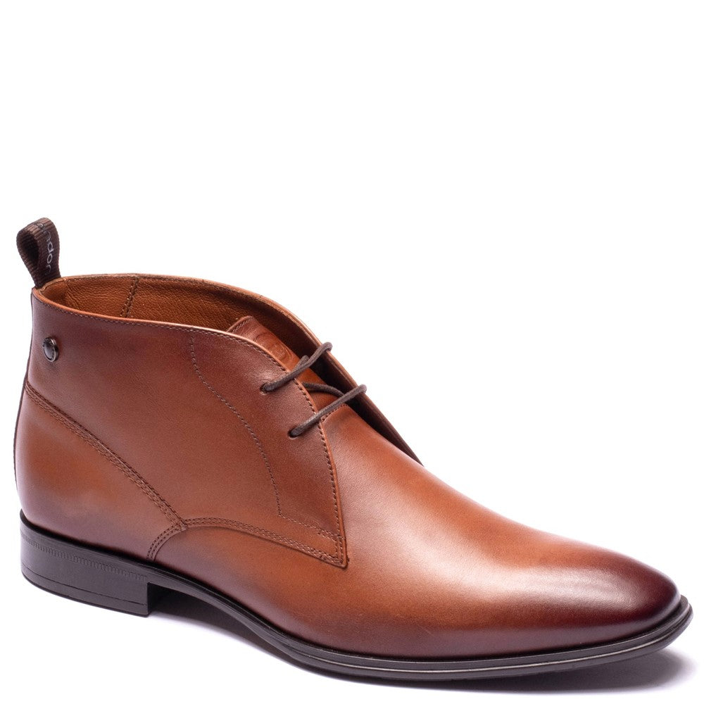Archer Waxy Chukka Boots Tan