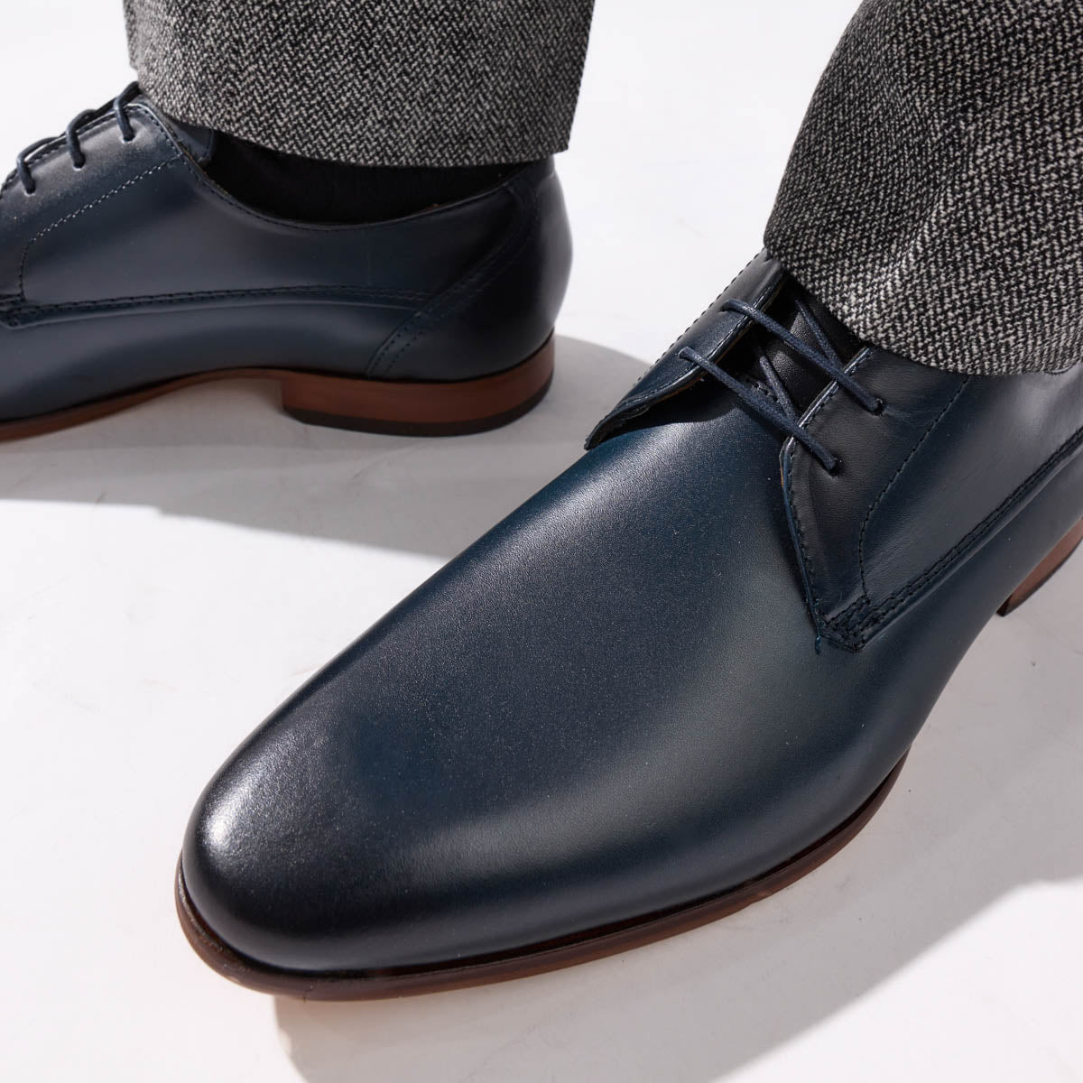 Gambino Waxy Derby Shoes Navy