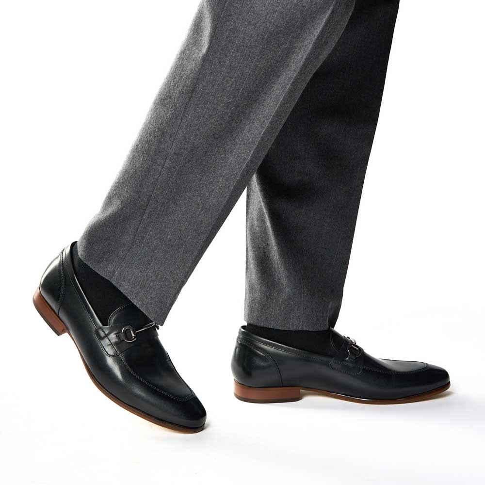 Men's Black Russo Waxy Loafer Shoes – Base London