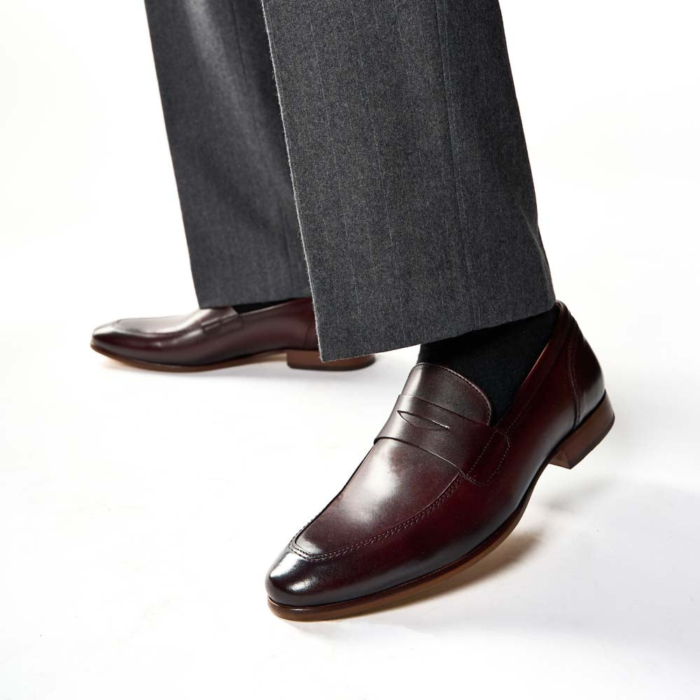 Bruno Waxy Loafers Bordo