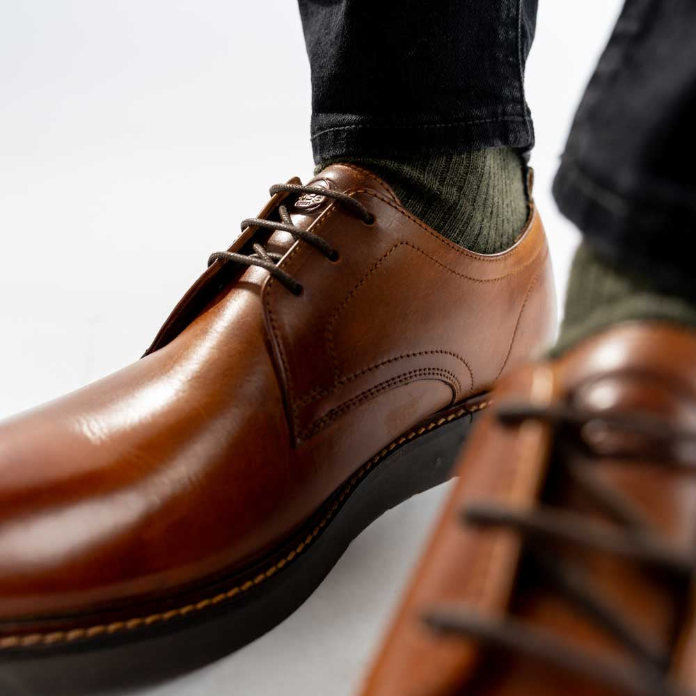 Roly Washed Derby Shoes Tan