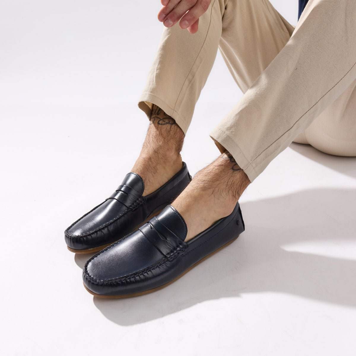 Collins Washed Loafers Navy