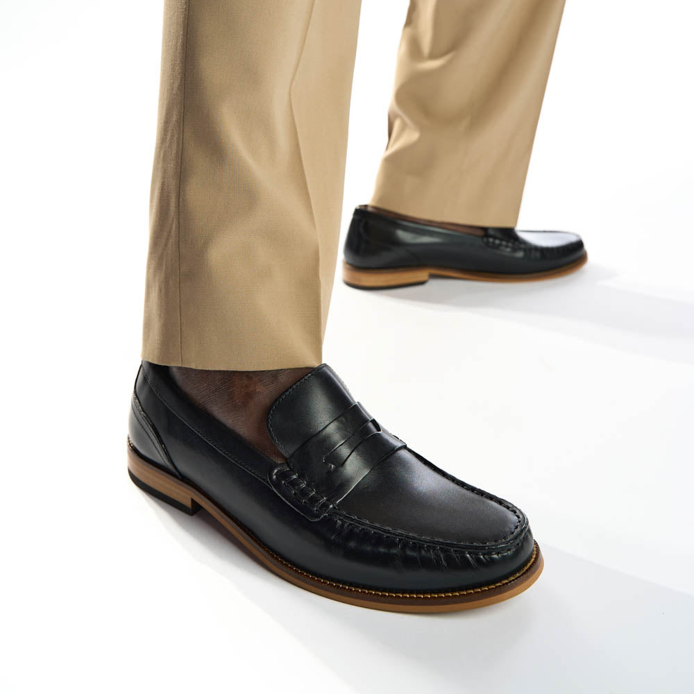 Garfield Washed Loafers Black