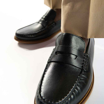 Garfield Washed Loafers Black