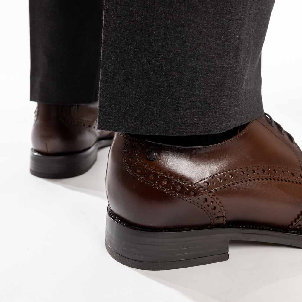 Pocket Waxy Brogue Shoes Brown