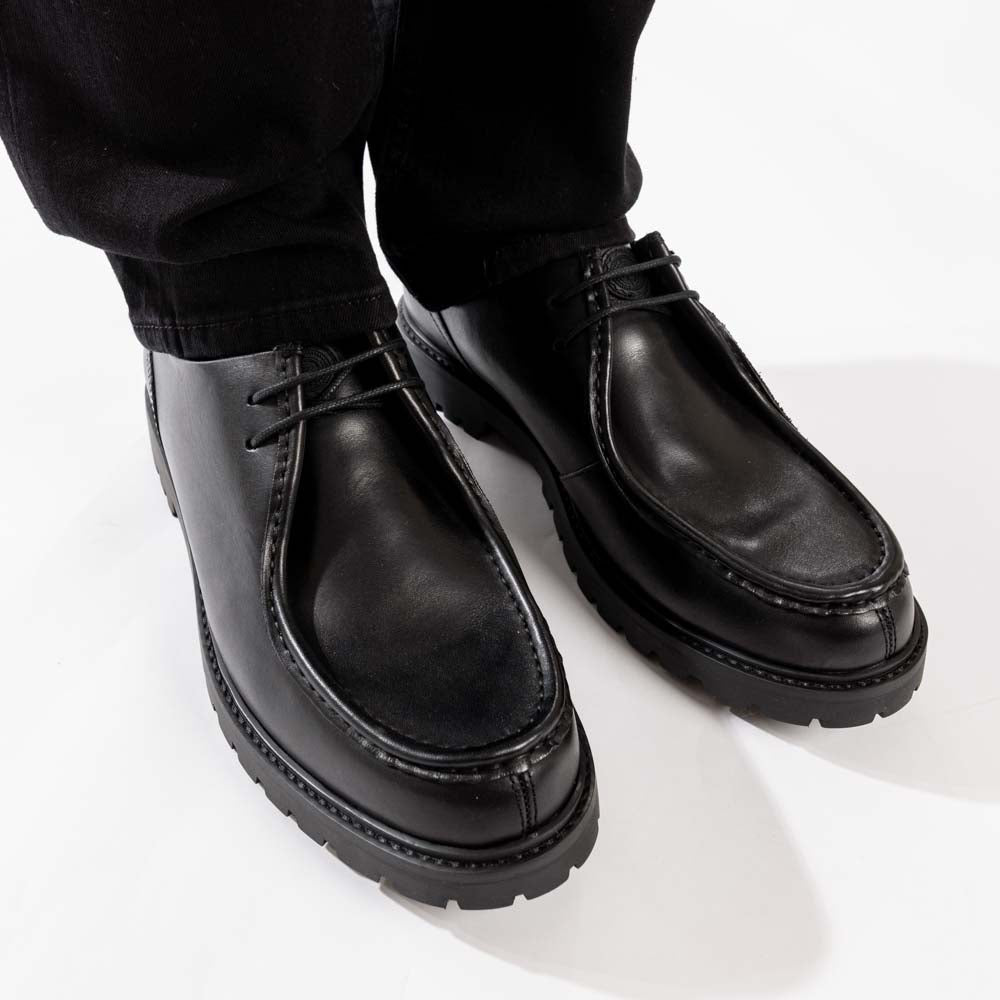 Karbon Moc Toe Shoes Black