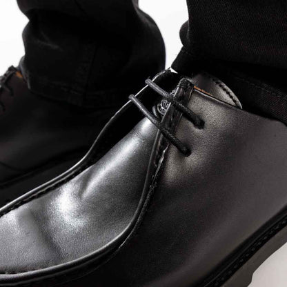 Karbon Moc Toe Shoes Black