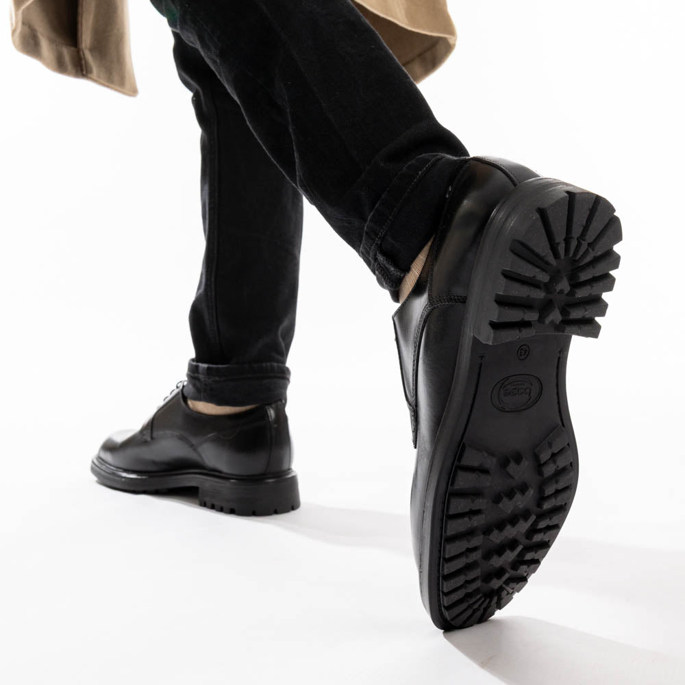 Locke Waxy Derby Shoes Black