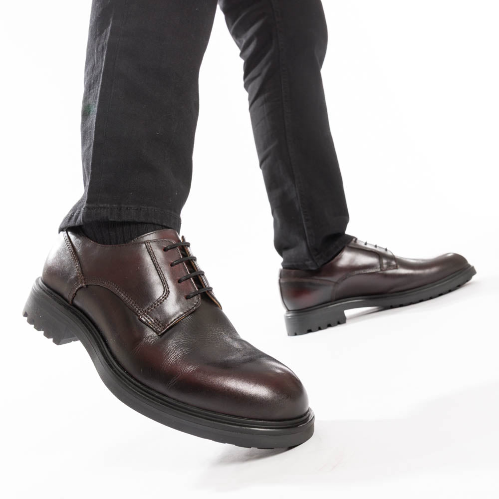 Locke Rub Off Derby Shoes Bordo