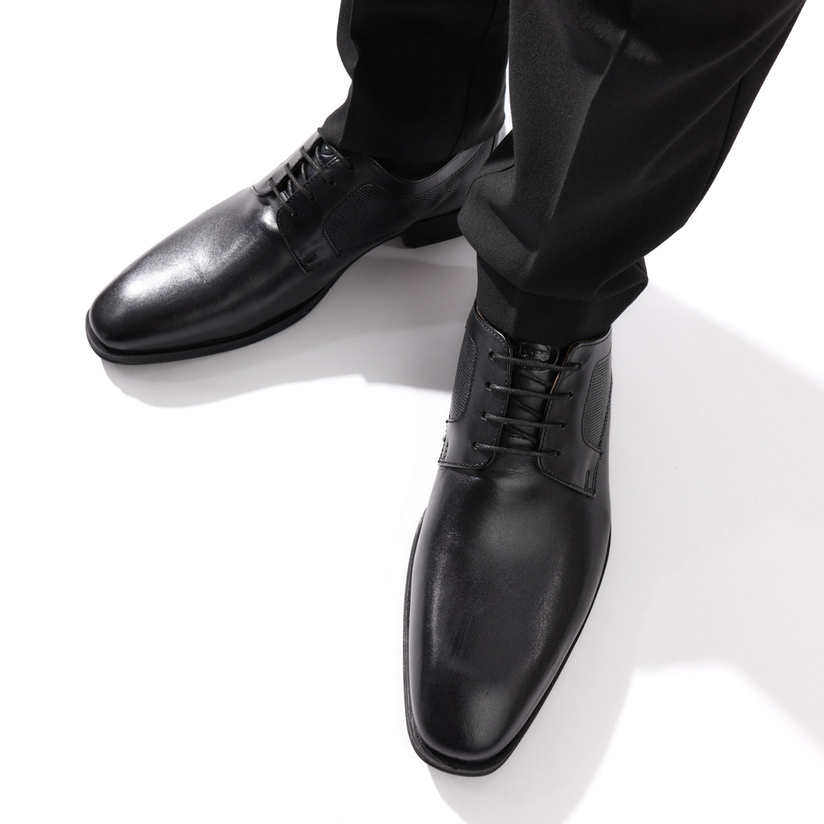 Dome Leather Derby Shoes Black