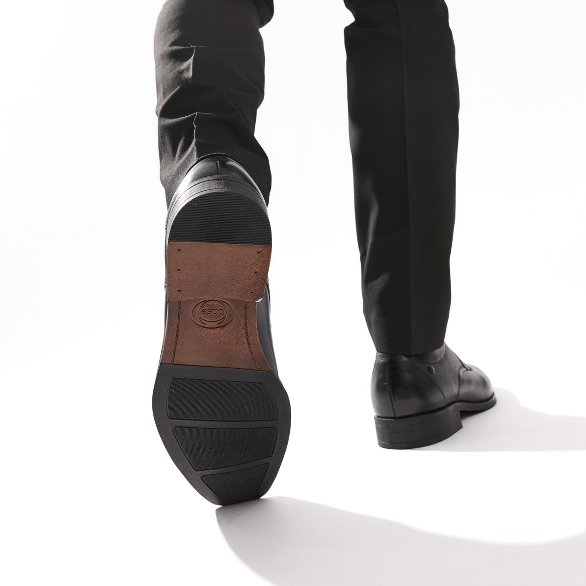 Dome Leather Derby Shoes Black