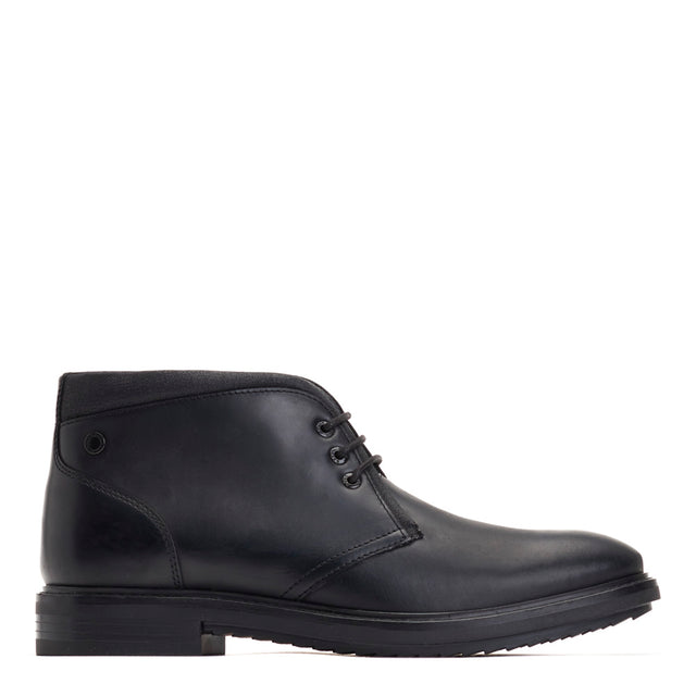 Bartlett Pull Up Chukka Boots