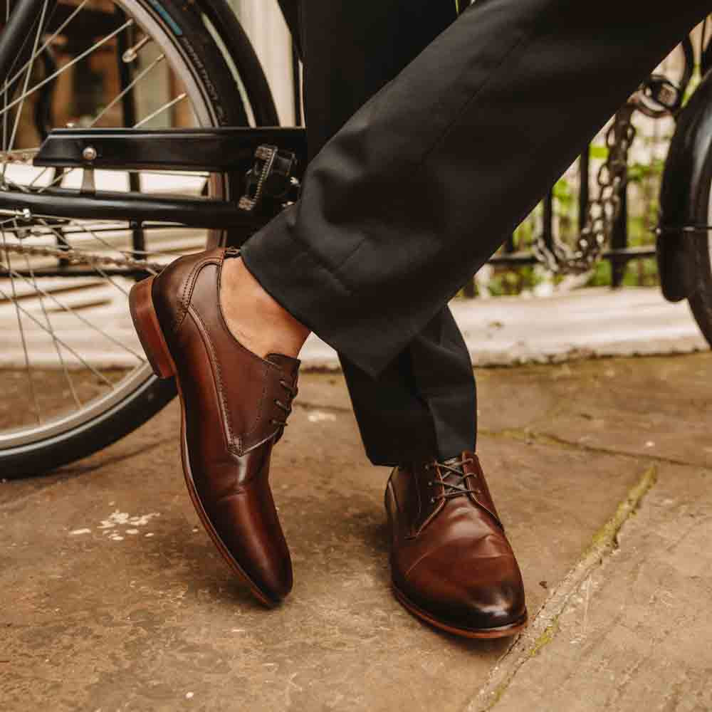Gambino XL Waxy Derby Shoes Brown