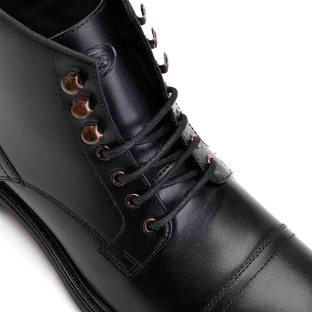 Duke Waxy Toe Cap Boots