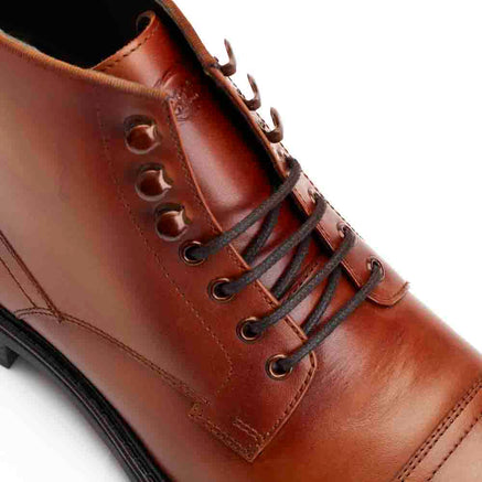 Duke Waxy Toe Cap Boots