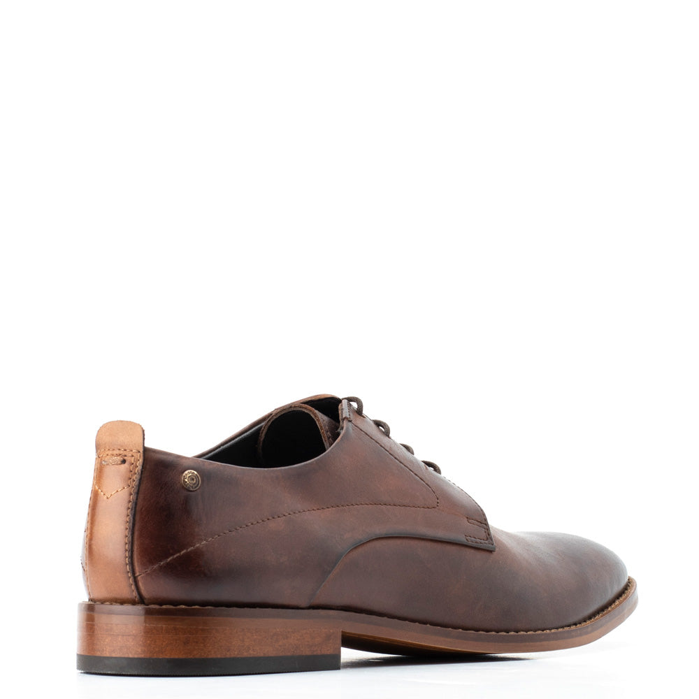 Script Washed Derby Shoes Brown