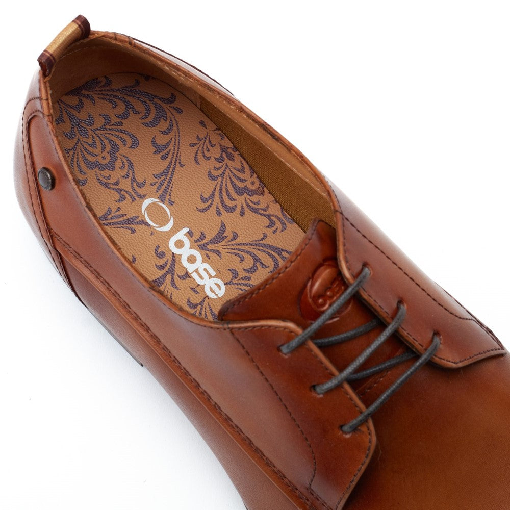 Gambino Waxy Derby Shoes Tan
