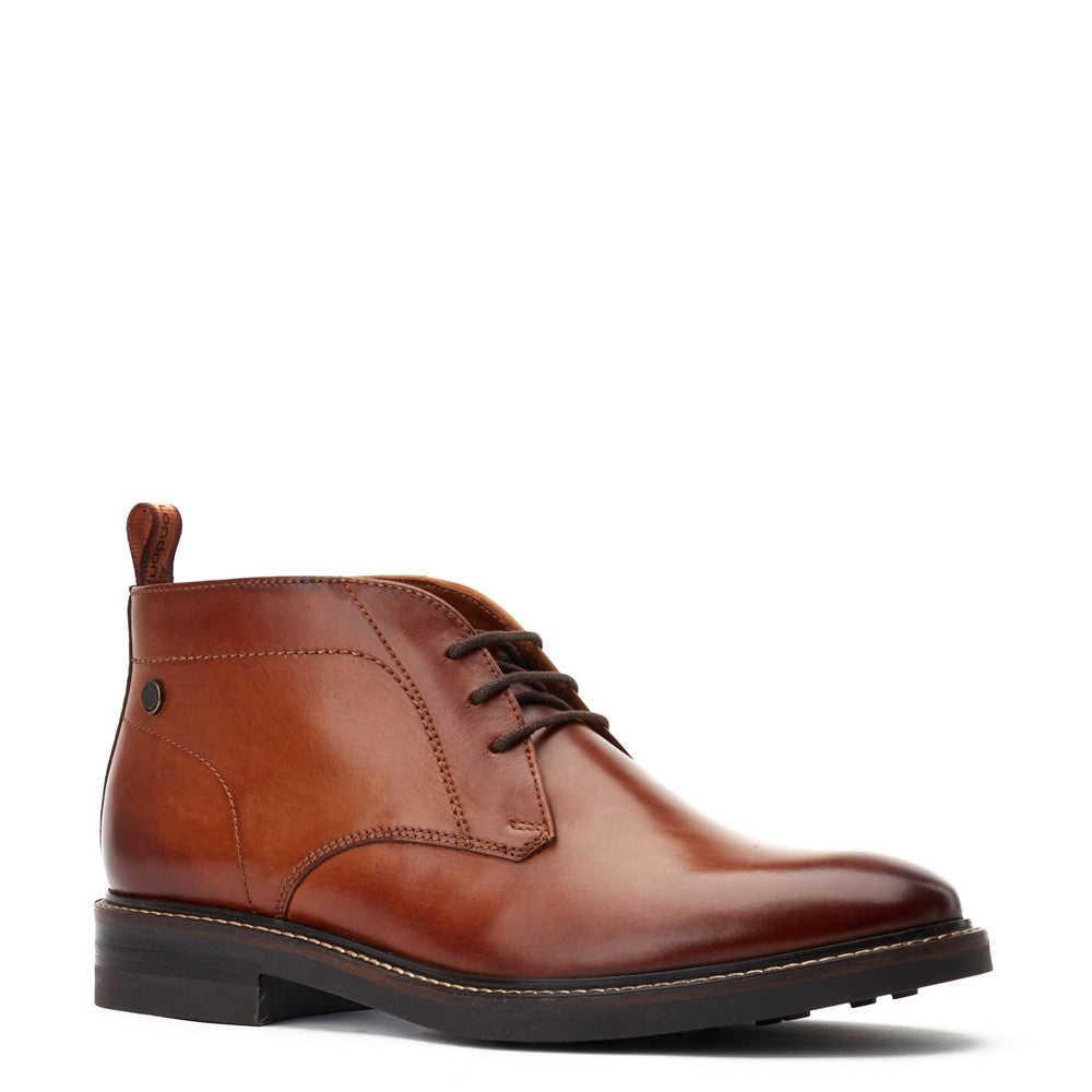 Knebworth Washed Chukka Boots Tan
