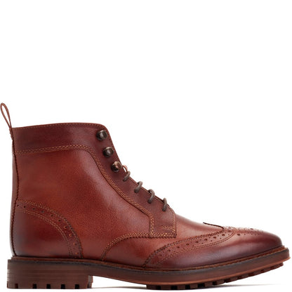 Hemlock Grain Brogue Boots Tan