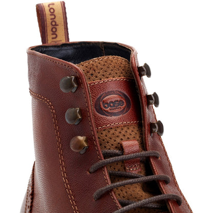 Hemlock Grain Brogue Boots Tan