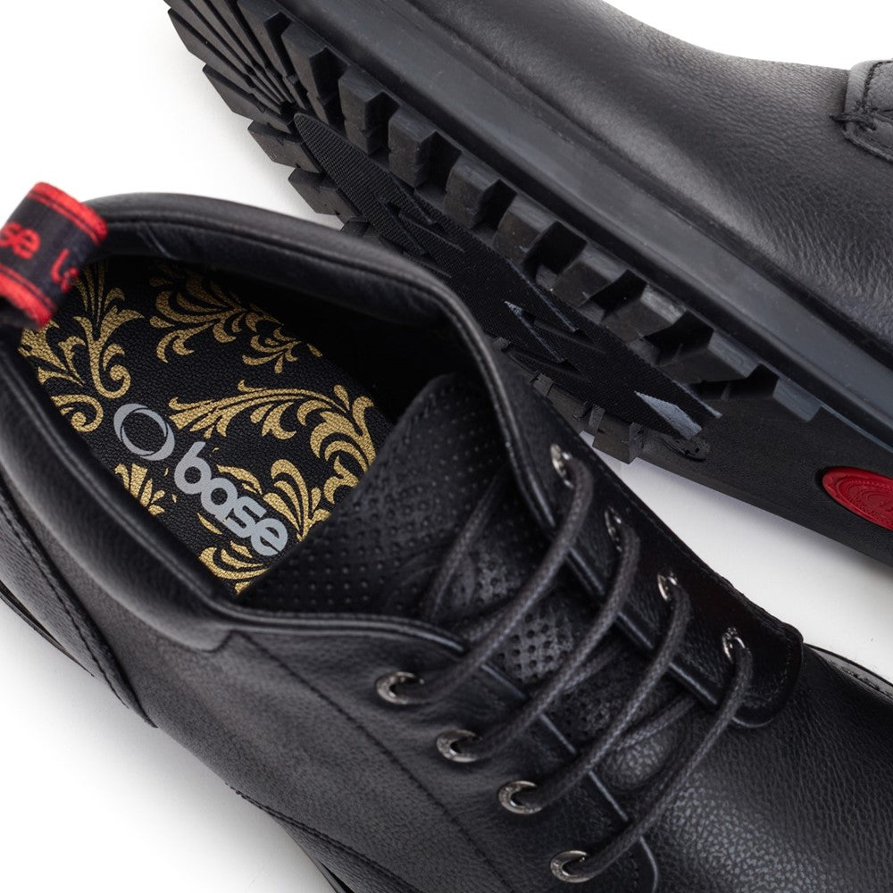 Canmore Grain Chukka Boots Black