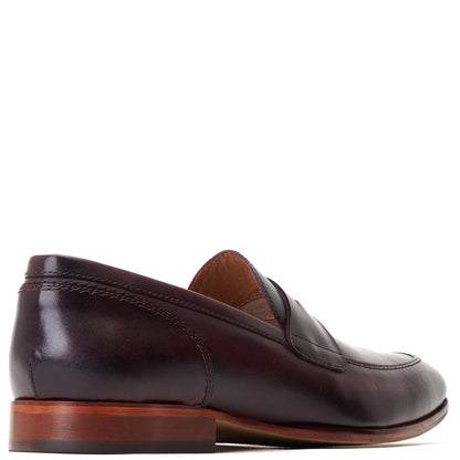 Bruno Waxy Loafers Bordo
