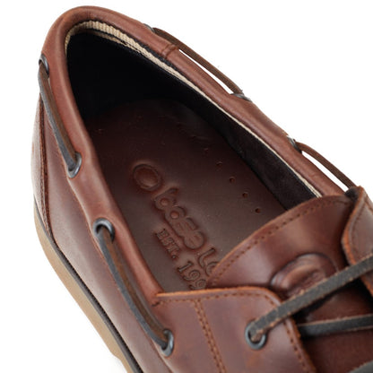 Stern Oil Pull Up Boat Shoes Brown
