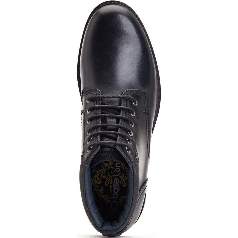 Dugan Waxy Chukka Boots Black