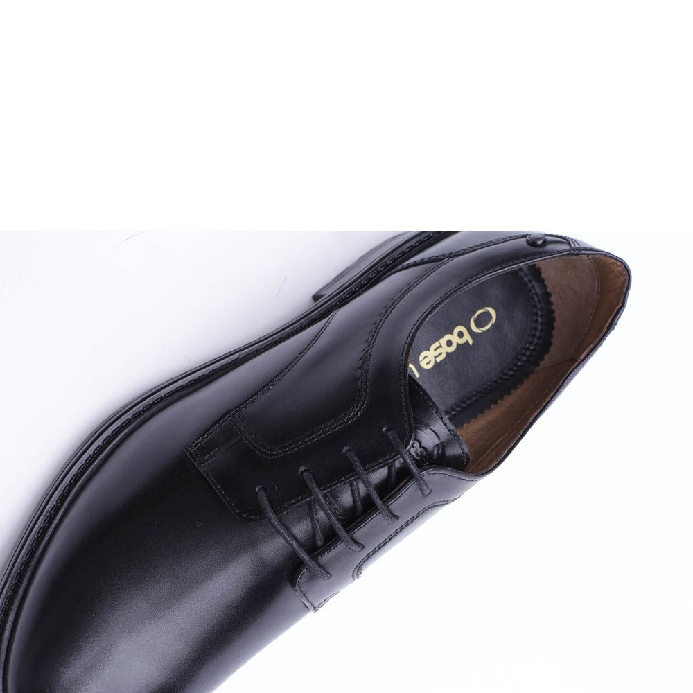 Carter Waxy Derby Lace Up Shoes Black