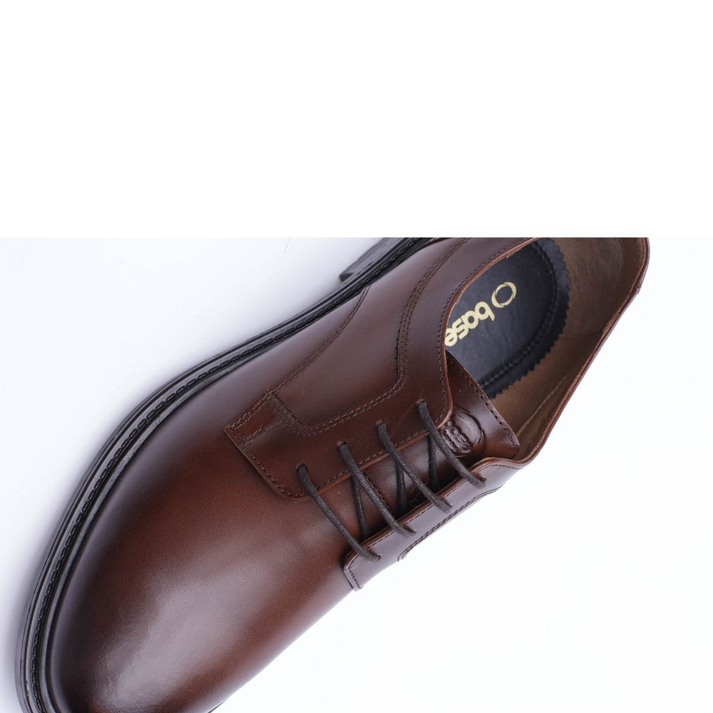 Carter Waxy Derby Lace Up Shoes Brown