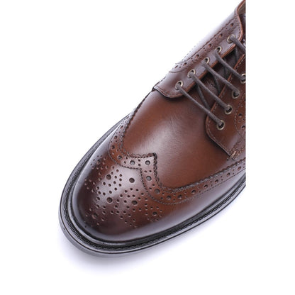 Tanner Waxy Brogue Shoes Brown