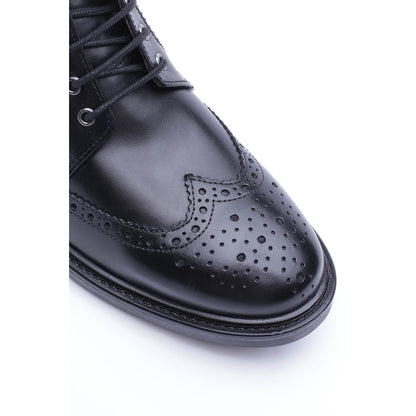 Foster Waxy Brogue Boots Black